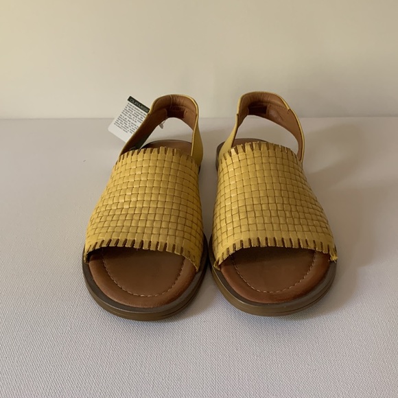 Spring Step GELSI-Y Yellow Sandals - Picture 7 of 12